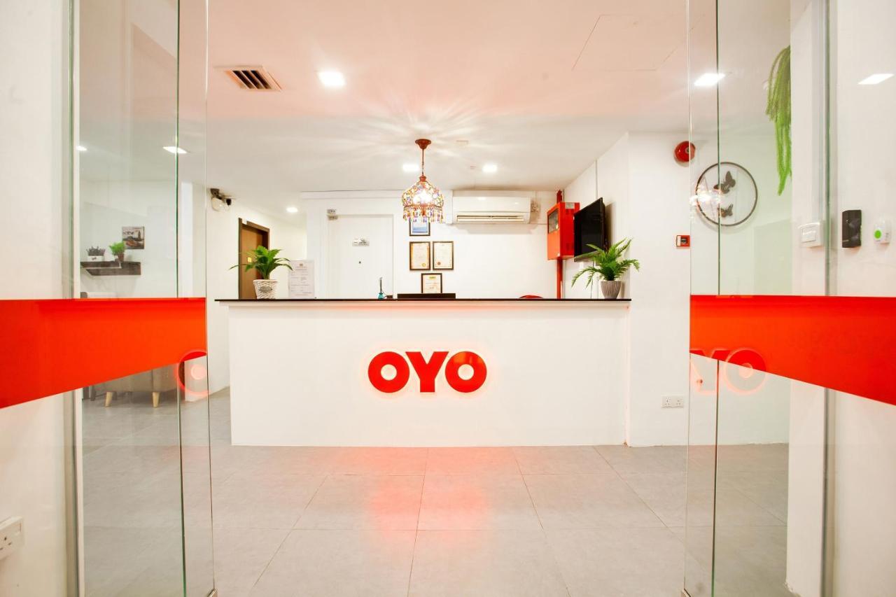 Oyo 89631 988 Hotel 新山 外观 照片